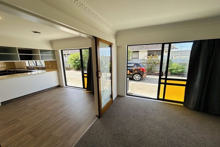 Photo of property in 203 Charles Street, Saint Leonards, Hastings, 4120