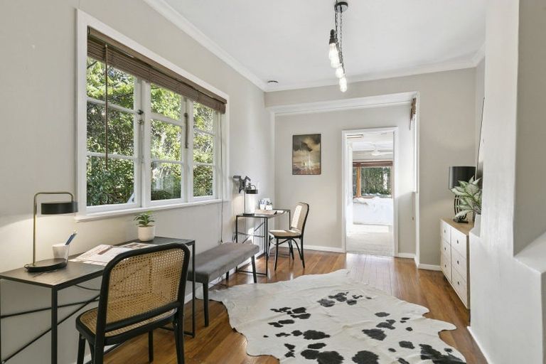 Photo of property in 14 Cecil Road, Tawa, Wellington, 5028