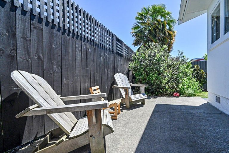 Photo of property in 1/204a Park Road South, Akina, Hastings, 4122