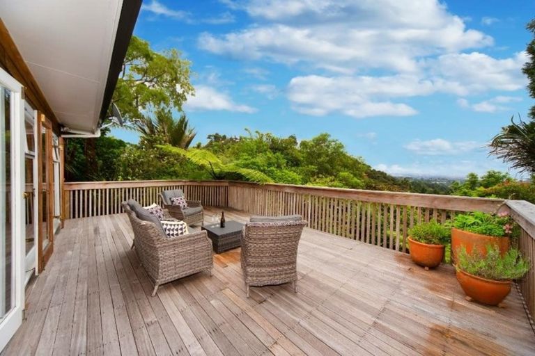 Photo of property in 69 Kohu Road, Titirangi, Auckland, 0604