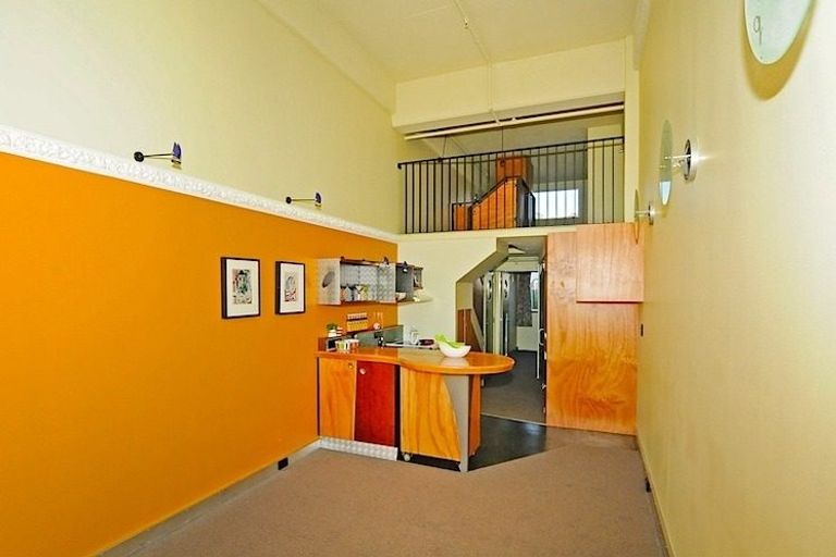 Photo of property in Qba Apartments, 1m/51 Webb Street, Mount Cook, Wellington, 6011