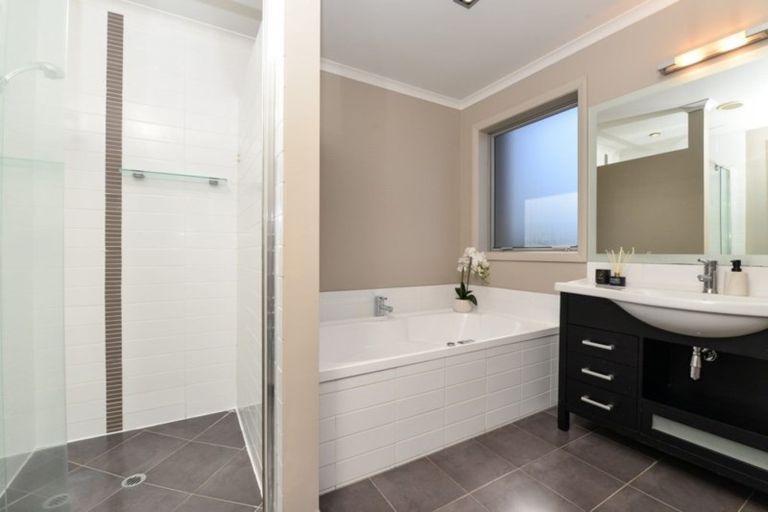 Photo of property in 8 Cabernet Close, Rototuna, Hamilton, 3210