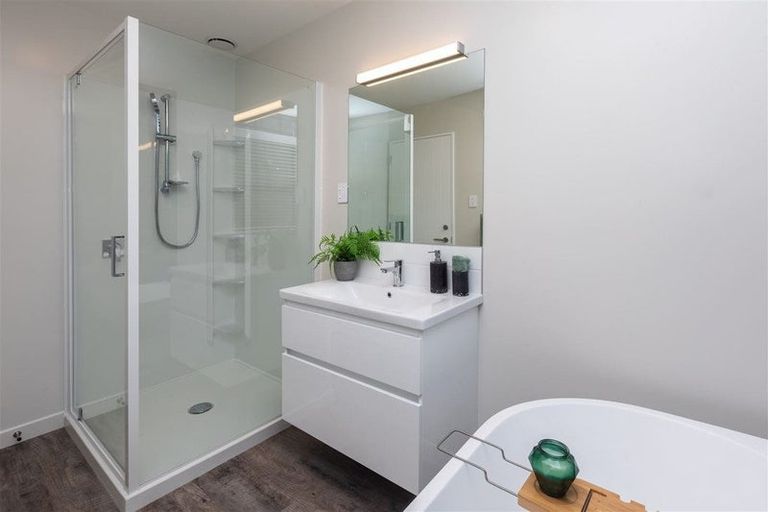 Photo of property in 4 Lussa Close, Broomfield, Christchurch, 8042