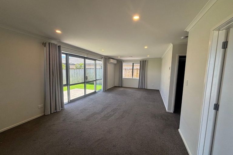 Photo of property in 4 Maxwell Road, Pukekohe, 2120