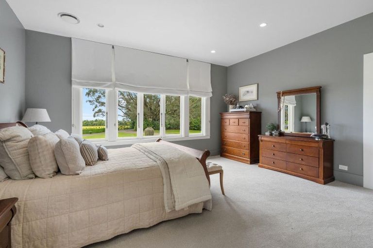 Photo of property in 132 South Manakau Road, Manakau, Otaki, 5583