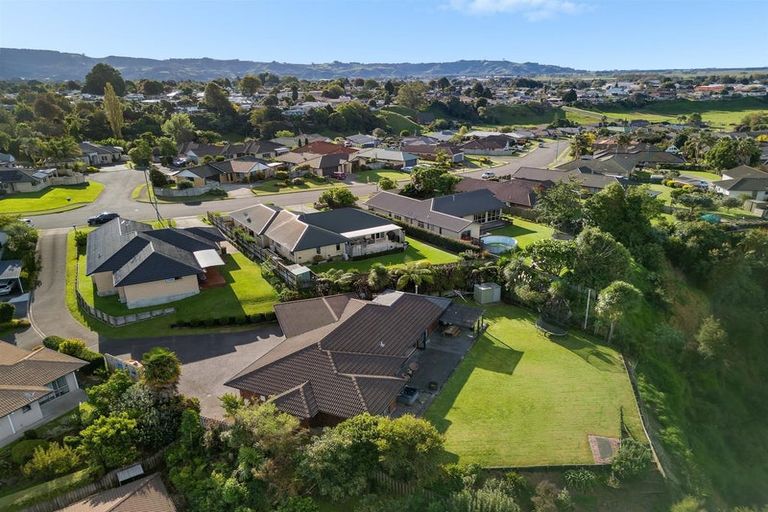 Photo of property in 43 Norm Freeman Drive, Te Puke, 3119