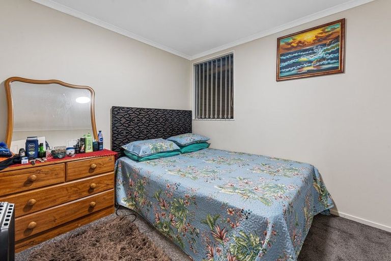 Photo of property in 41 Morewa Place, Takanini, 2112