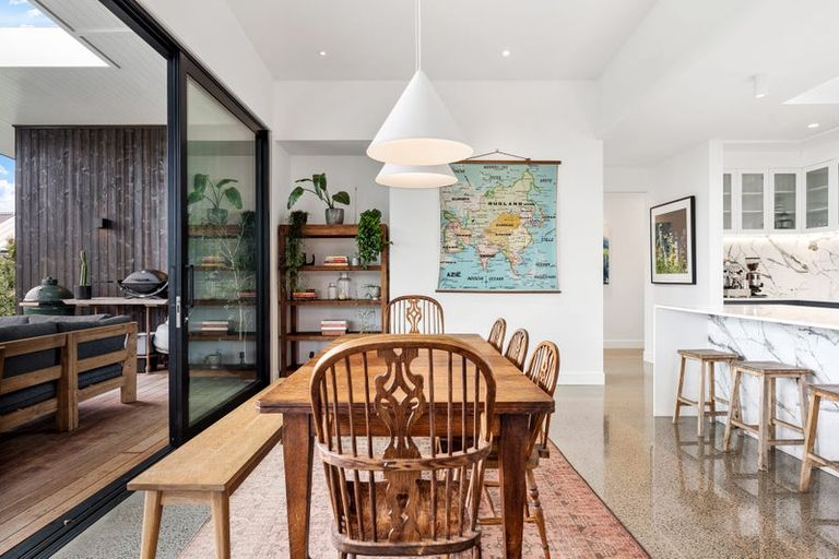 Photo of property in 70 Point Wells Road, Point Wells, Warkworth, 0986