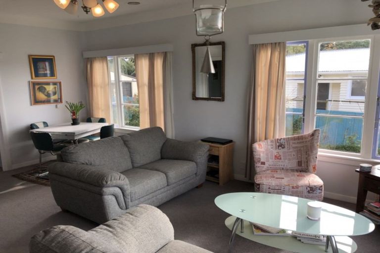 Photo of property in 11 Miranda Street, Stratford, 4332