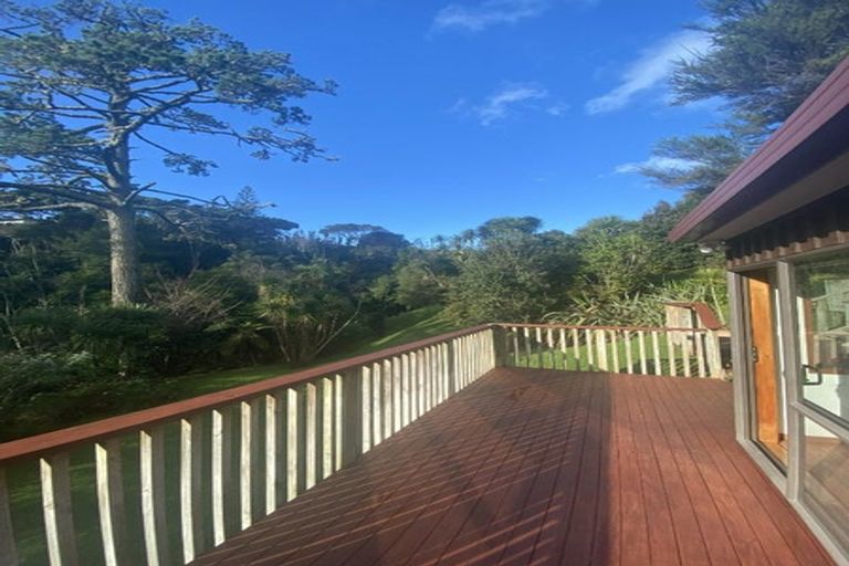 Photo of property in 1/65a Balmain Road, Birkenhead, Auckland, 0626