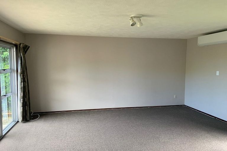 Photo of property in 1/73 Glamorgan Drive, Torbay, Auckland, 0630