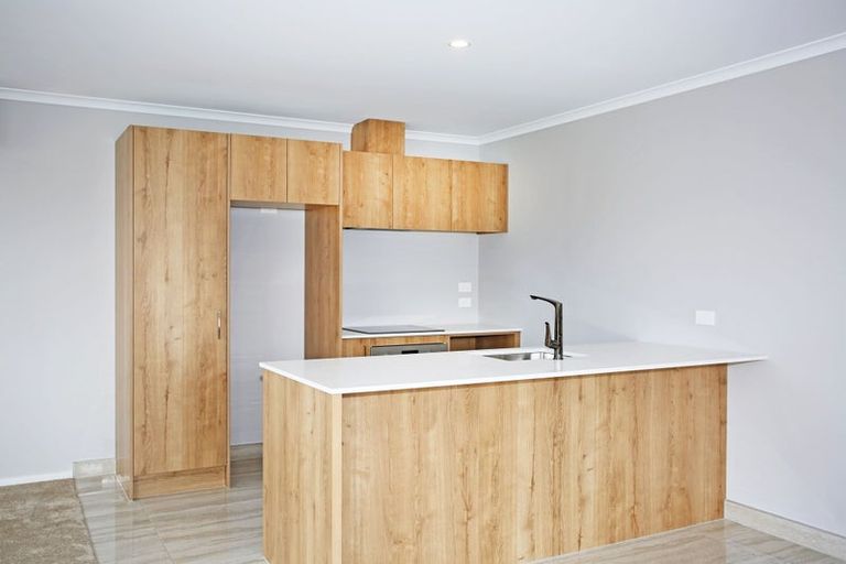 Photo of property in 1 Te Paahi Avenue, Waiuku, 2123