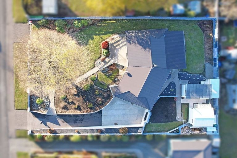 Photo of property in 16 Percy Street, Weston, Oamaru, 9401