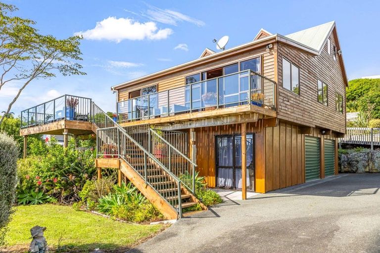 Photo of property in 18 Bay View Road, Cable Bay, 0420