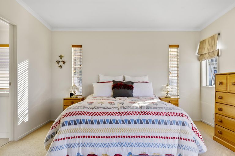 Photo of property in 718 Acacia Bay Road, Acacia Bay, Taupo, 3330