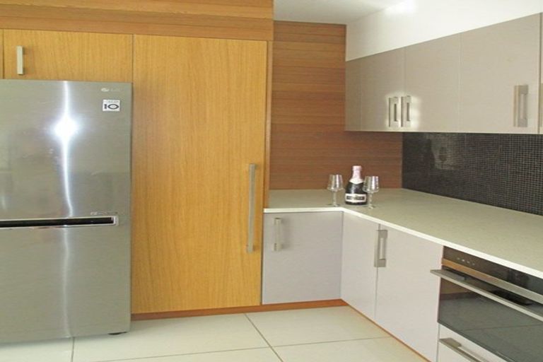 Photo of property in 231c Huia Road, Titirangi, Auckland, 0604