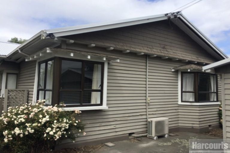 Photo of property in 6 Ilam Road, Upper Riccarton, Christchurch, 8041