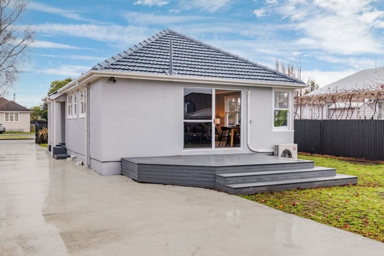 Photo of property in 139 Aorangi Road, Bryndwr, Christchurch, 8053