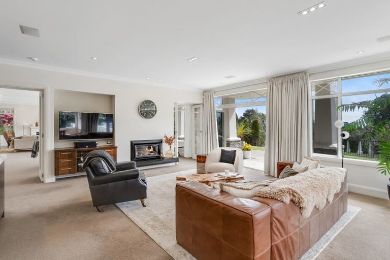 Photo of property in 1 Pearson Road, Whitford, Howick, 2571