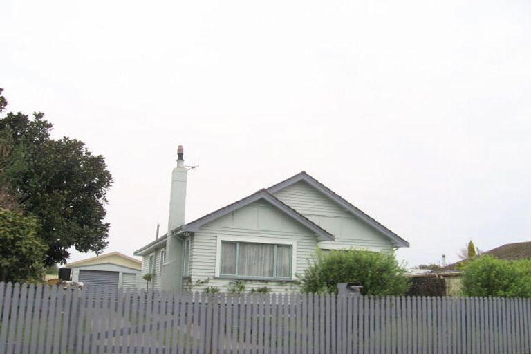 Photo of property in 6a Moeller Street, Taradale, Napier, 4112