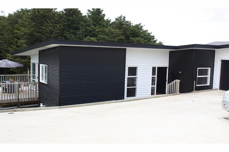 Photo of property in 60 Pebble Beach Boulevard, Te Kamo, Whangarei, 0112