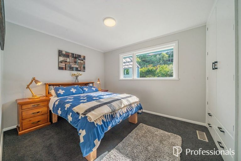 Photo of property in 20 London Road, Korokoro, Lower Hutt, 5012