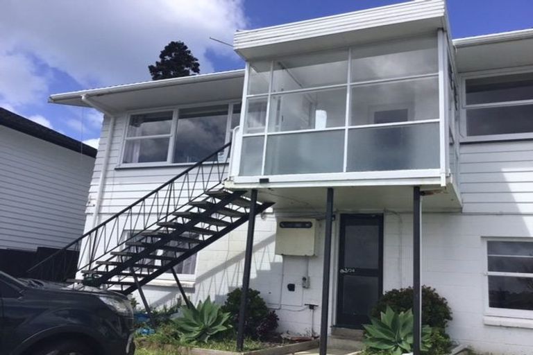 Photo of property in 34a Velma Road, Hillcrest, Auckland, 0627