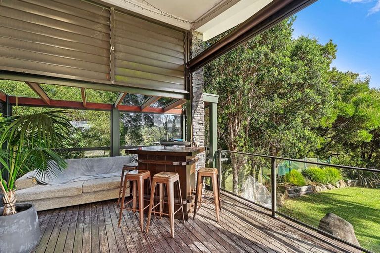 Photo of property in 4 Tarapatiki Drive, Whitianga, 3510