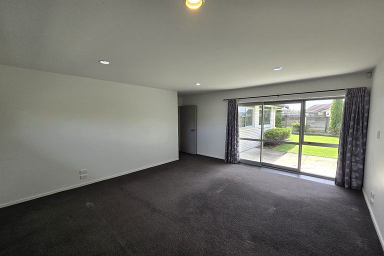 Photo of property in 2 Kipling Crescent, Owhata, Rotorua, 3010