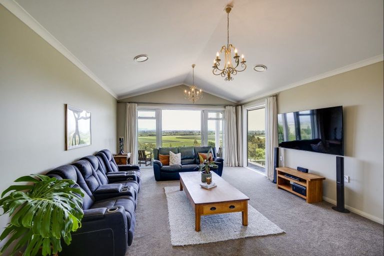 Photo of property in The Woolshed, 15g Omarunui Road, Waiohiki, Napier, 4183
