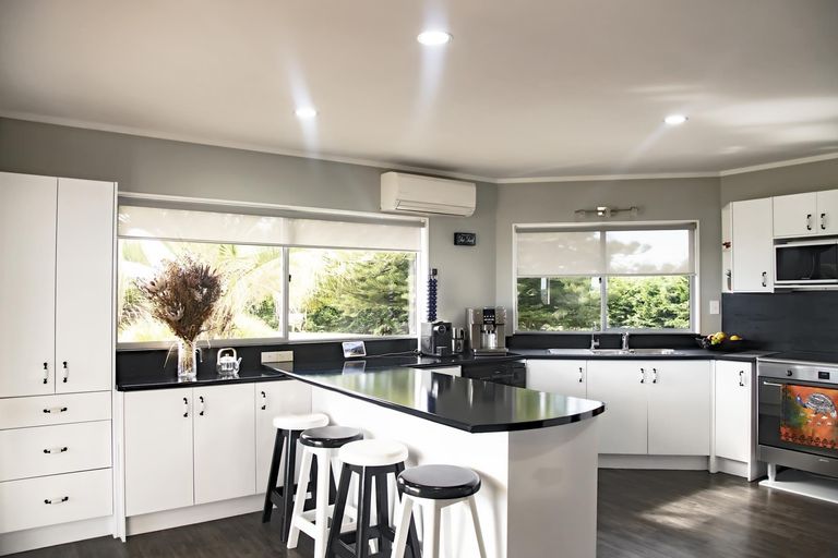 Photo of property in 116 Kaiwaka-mangawhai Road, Kaiwaka, Wellsford, 0975