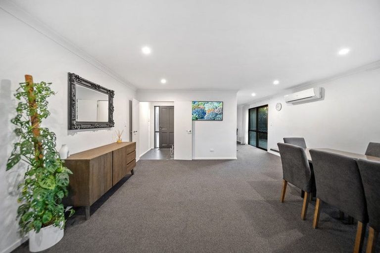 Photo of property in 5a Pukaki Road, Mangere, Auckland, 2022