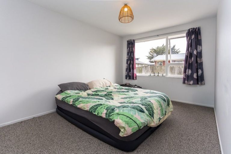 Photo of property in 2/15a Marriotts Road, North New Brighton, Christchurch, 8083