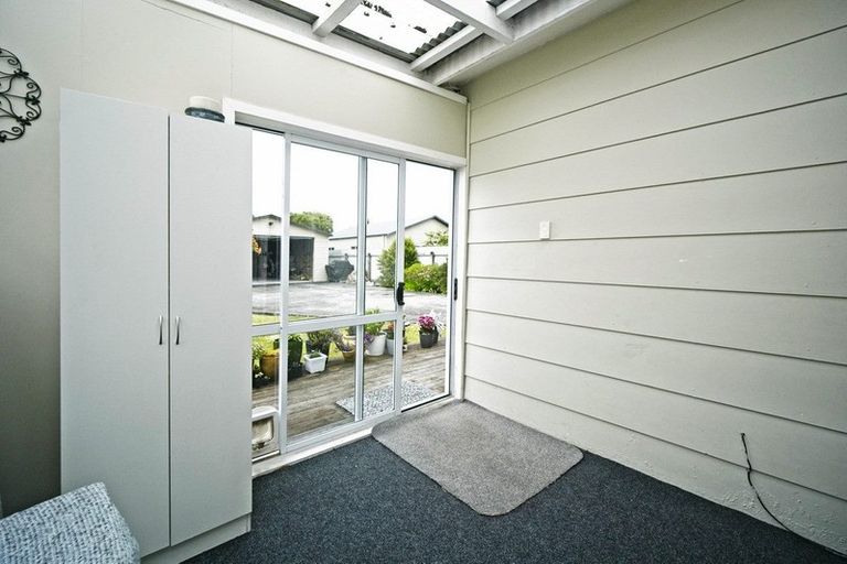Photo of property in 128 Livingstone Street, Hokitika, 7810