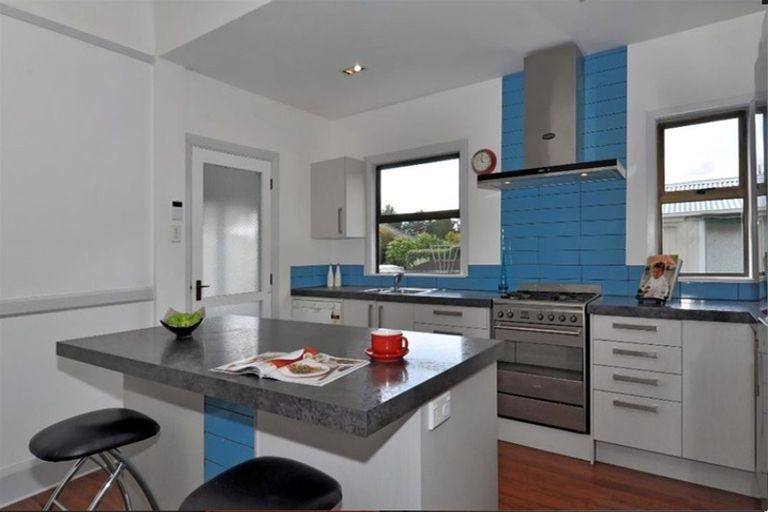 Photo of property in 104 Saint James Avenue, Papanui, Christchurch, 8053