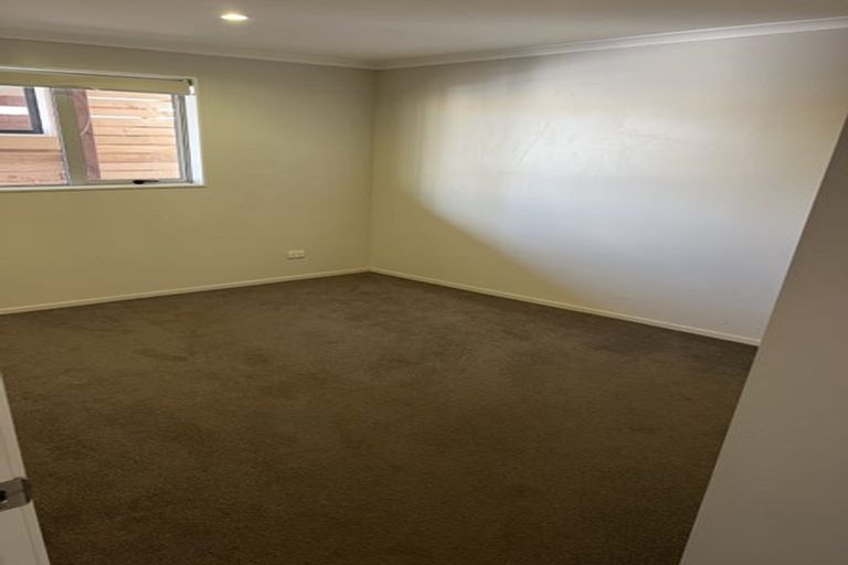 Photo of property in 115 Riverhead Road, Kumeu, 0892