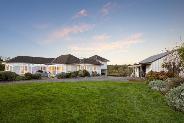 Photo of property in 88 Sinclair Road, Ararimu, Drury, 2579