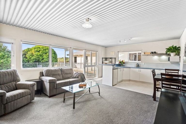 Photo of property in 156 Valley View Road, Otaika, Whangarei, 0170