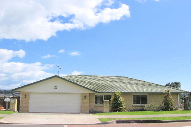 Photo of property in 2 Corwen Avenue, Hairini, Tauranga, 3112