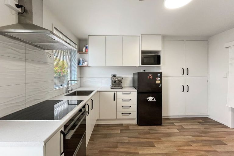 Photo of property in 2/171 Clarence Street, Riccarton, Christchurch, 8011