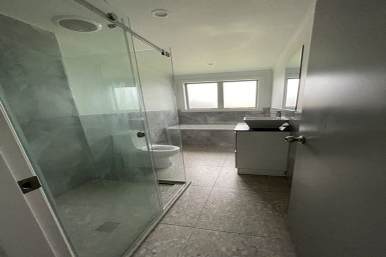 Photo of property in 87 Tiro Tiro Road, Levin, 5510