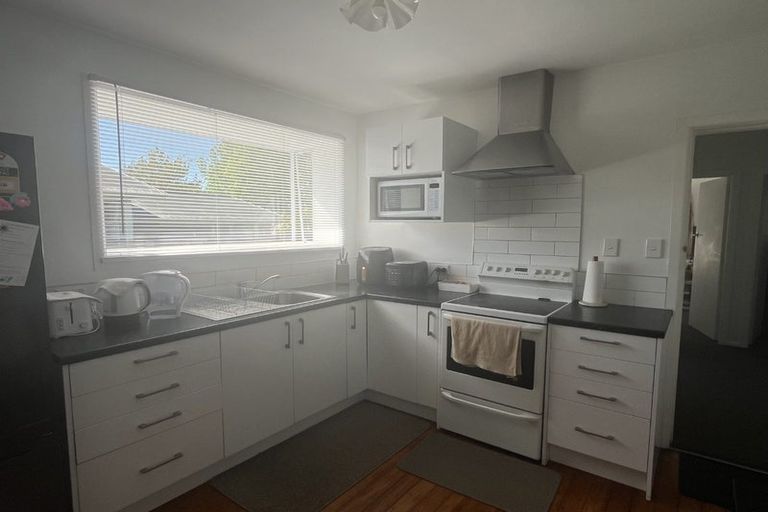 Photo of property in 1/59 Lochee Road, Upper Riccarton, Christchurch, 8041