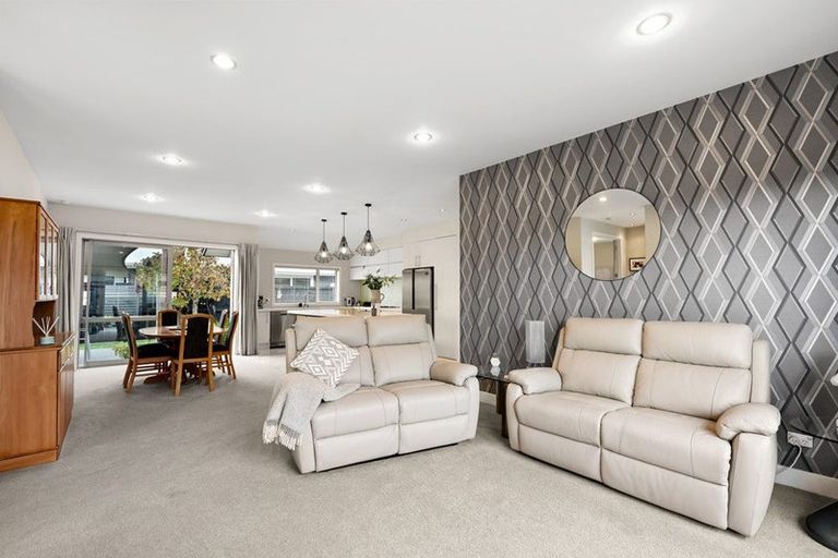 Photo of property in 14 Te Huia Drive, Flagstaff, Hamilton, 3210