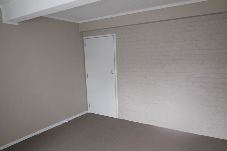 Photo of property in 117a Kia Ora Road, Beach Haven, Auckland, 0626
