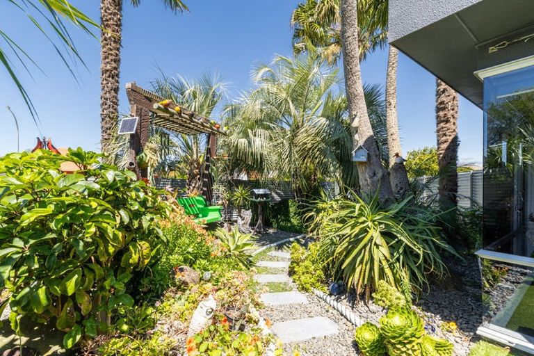 Photo of property in 6 Park Road, Greenmeadows, Napier, 4112