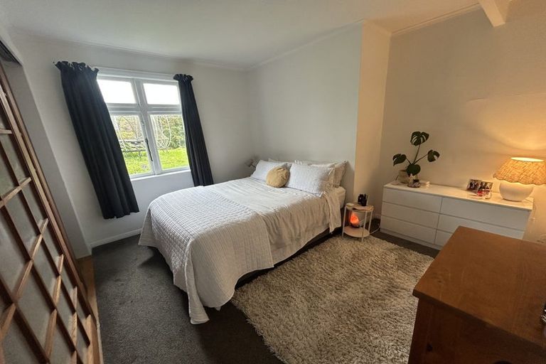 Photo of property in 14 Trelissick Crescent, Ngaio, Wellington, 6035