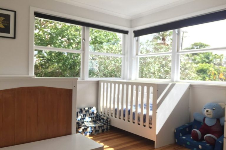 Photo of property in 55a Lynwood Road, New Lynn, Auckland, 0600