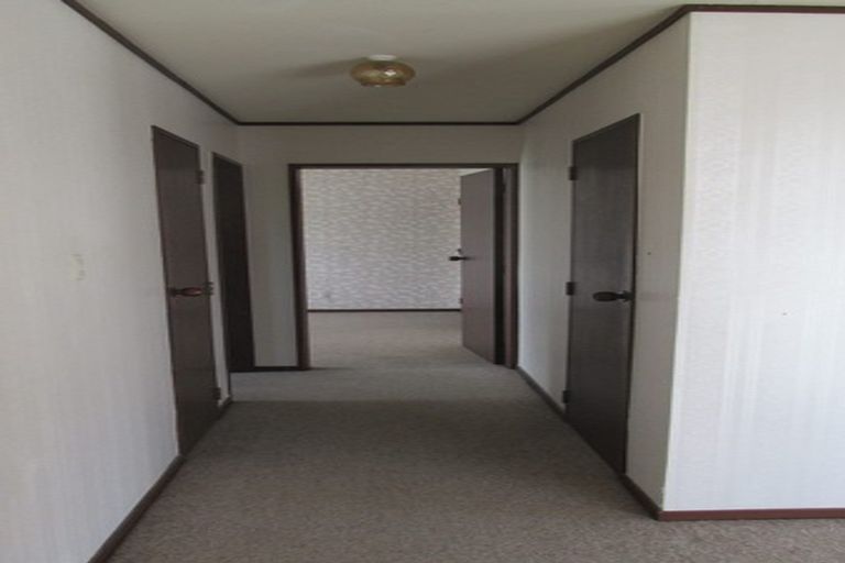 Photo of property in 35f6 Phillip Street, Johnsonville, Wellington, 6037