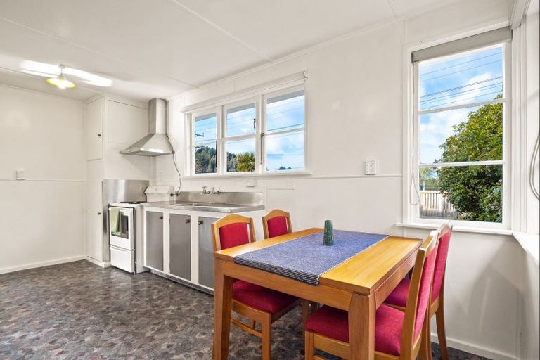 Photo of property in 58 Stevenson Avenue, Sawyers Bay, Port Chalmers, 9023