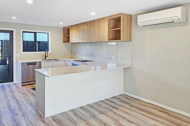 Photo of property in 17 Faulke Avenue, Wainuiomata, Lower Hutt, 5014